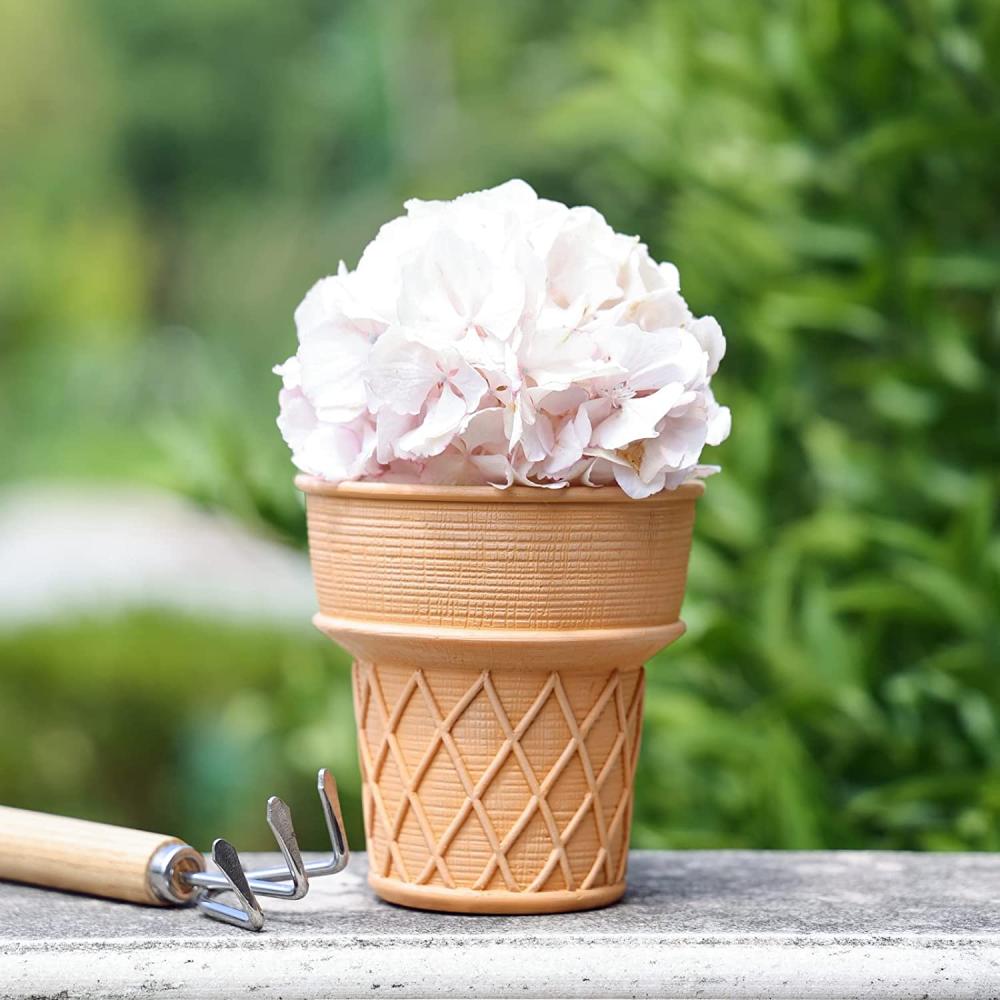 shaped ice cream cone succulent planter flower pot picture 4