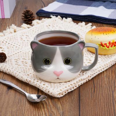 Tasse en céramique fait main avec forme chat mignon